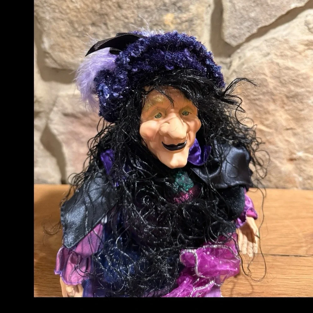 Halloween Witch Shelf Sitter Large 20